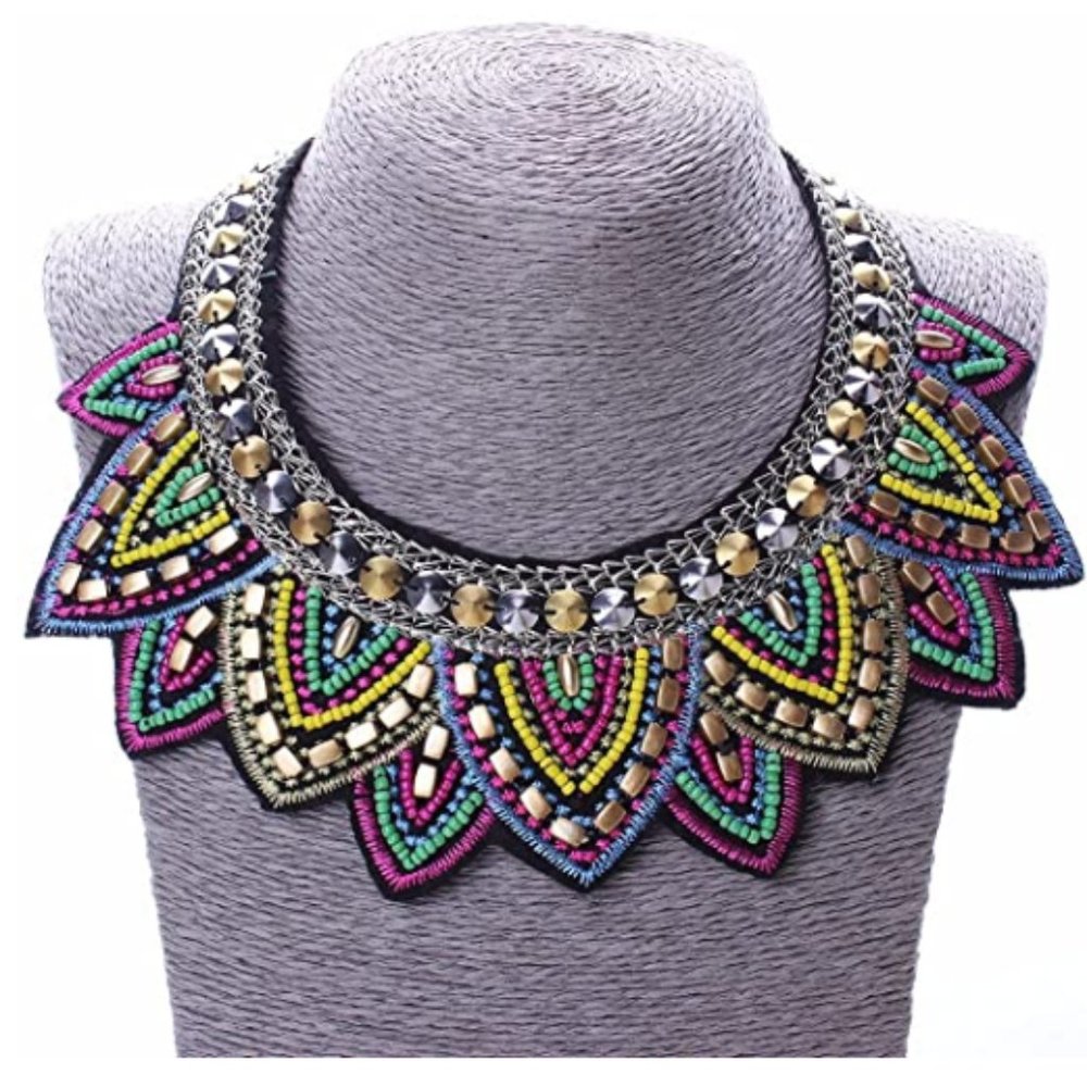 QIYUN.Z Tribal Geometric Triangle Bib Necklace